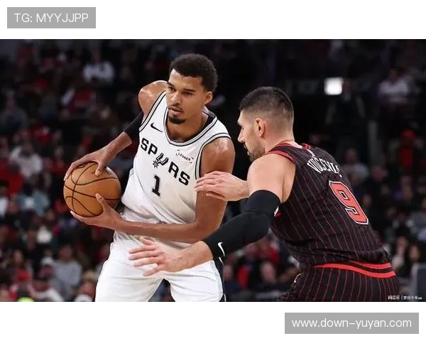 文班亚马回应新赛制：国际球员期待在世界队证明实力