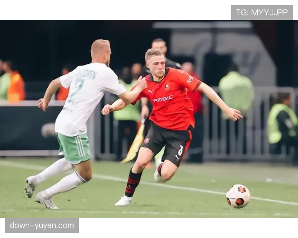 雷恩后卫雅凯肩膀受伤，伤势严重程度待评估