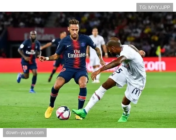 财政公平新规冲击：多家法甲俱乐部面临2026年夏季转会窗紧缩